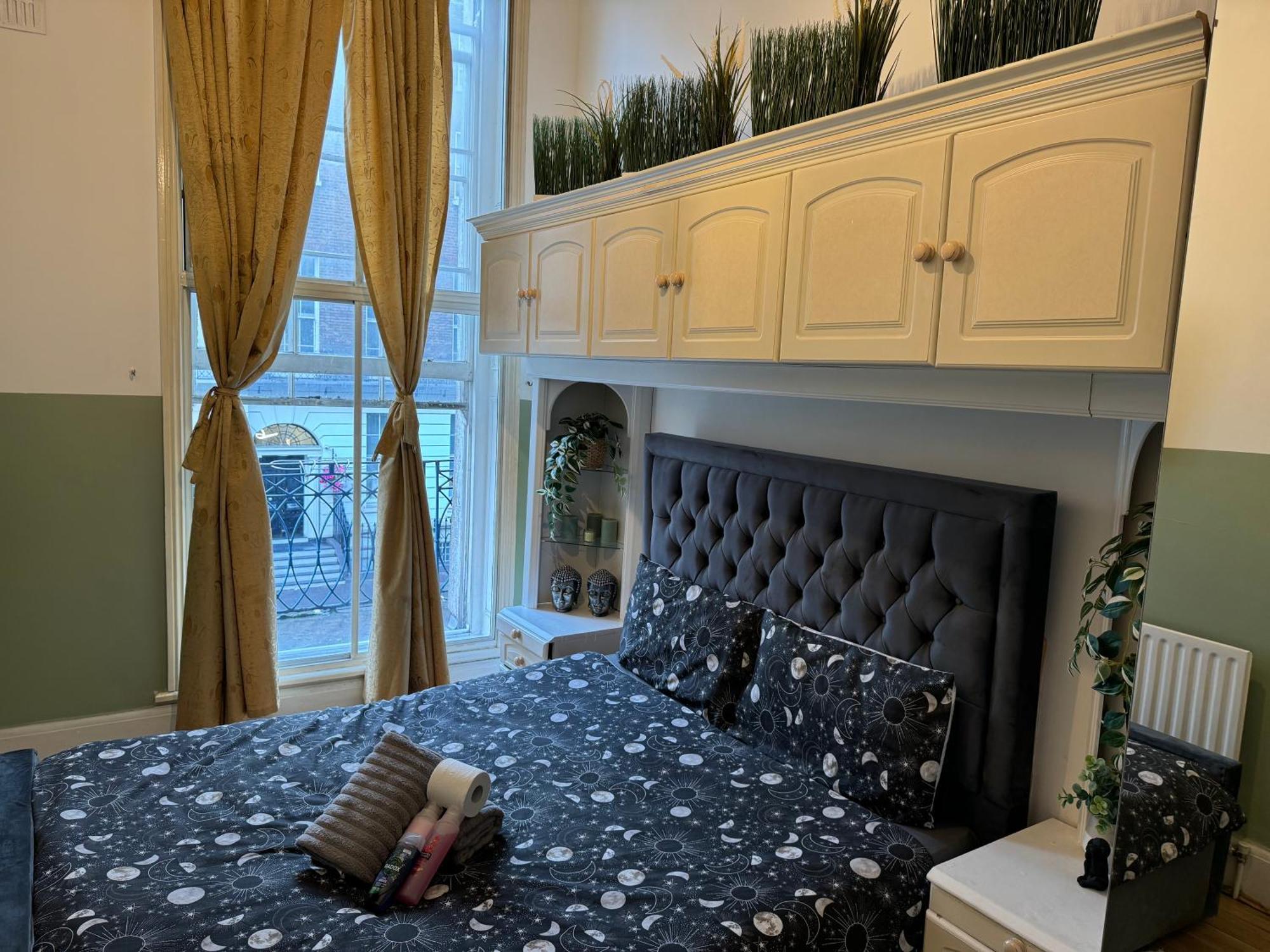 Central And Affordable Flat For 6 People In Zone 1 - Baker Street - With Breakfast Included London Kültér fotó